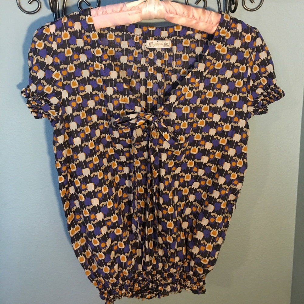 XDYE Basic Apparel top