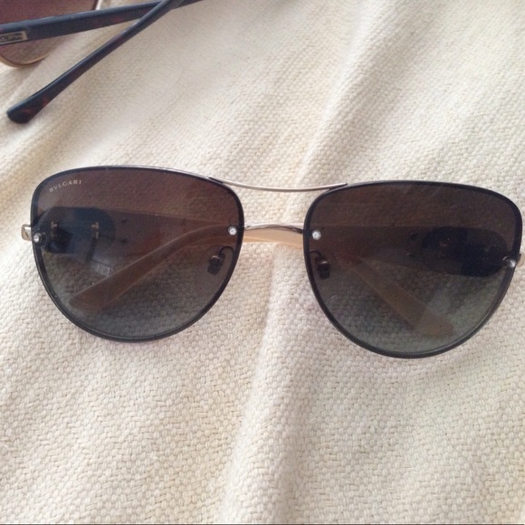 Bvlgari authentic sunglasses - Picture 1 of 4