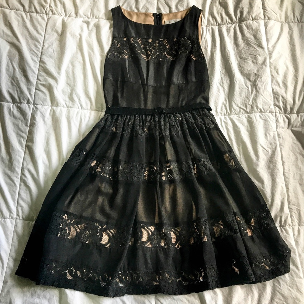 Jessica Simpson Black Lace Cocktail Dress – Size 6