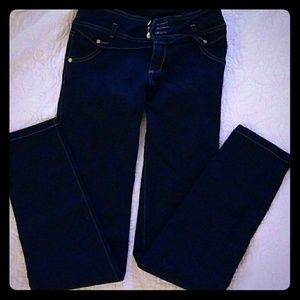 Colombian jeans never worn