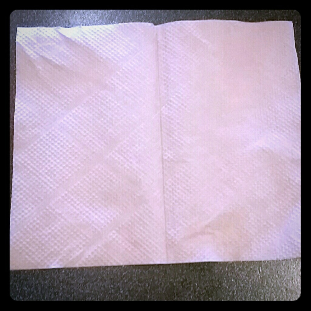 This napkin - Picture 1 of 1