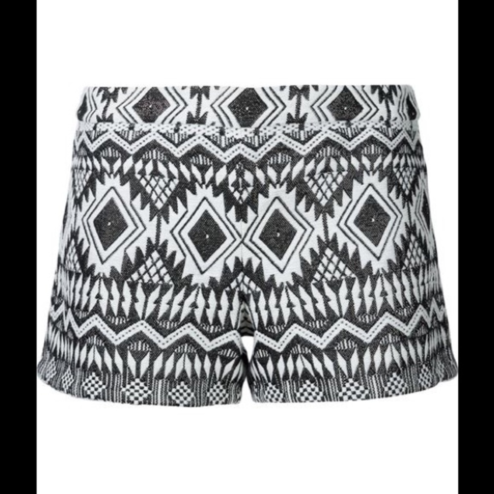 Alice + Olivia Marisa Short (size 6)