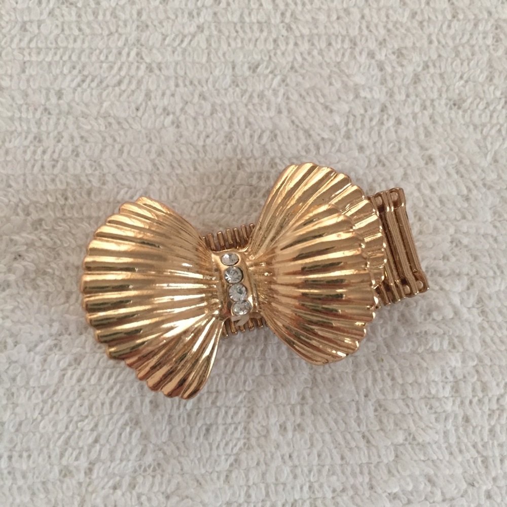 Lilly Pulitzer gold bow ring