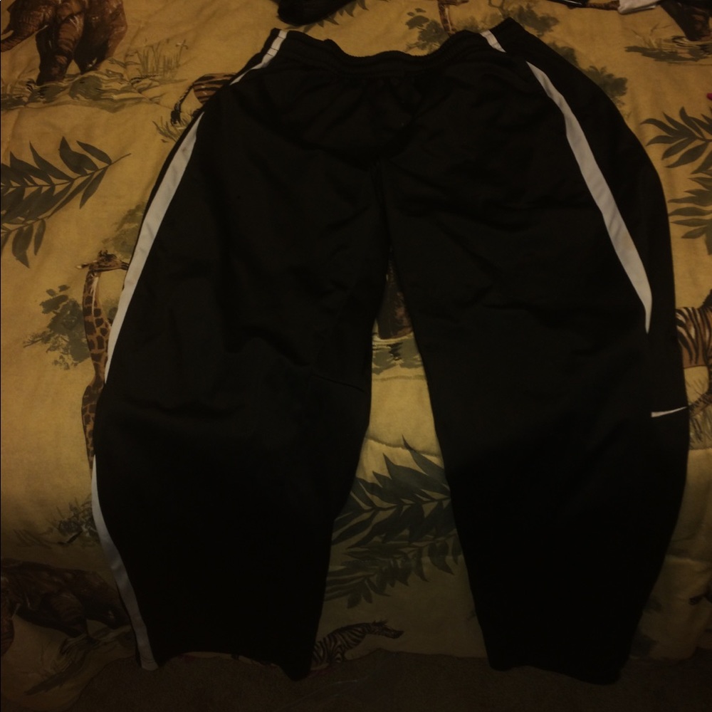 Black Nike sweats