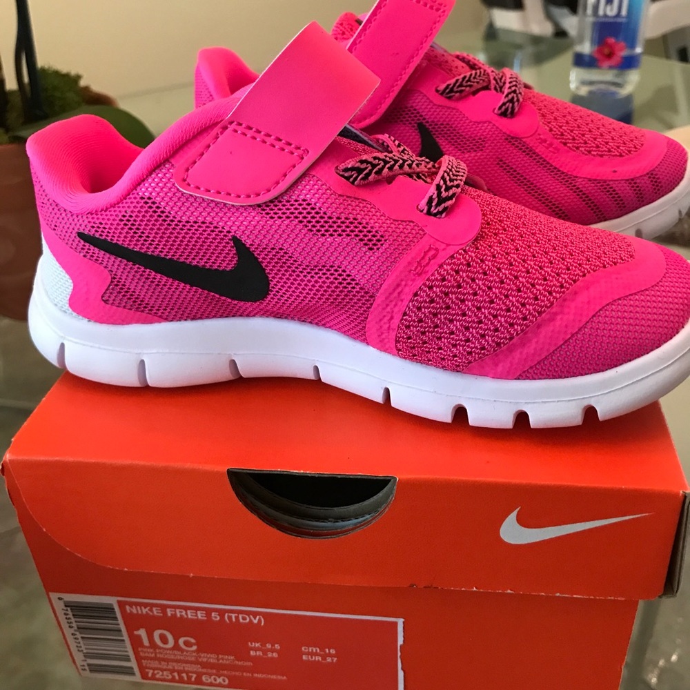 Little girl Nike sneakers