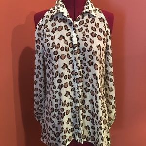 Cold shoulder shirt ****  part of 5 for $20******