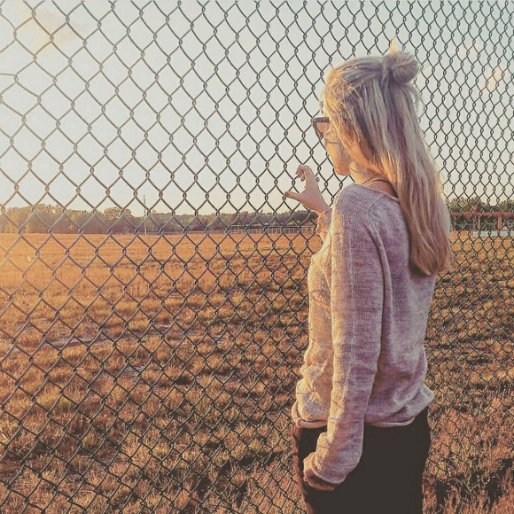 Meet your Posher, Lily - Picture 1 of 1