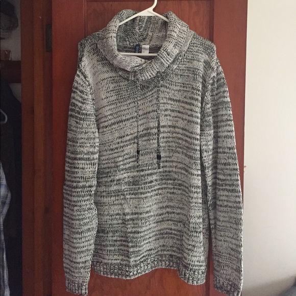 H&M high neck sweater - Picture 1 of 1