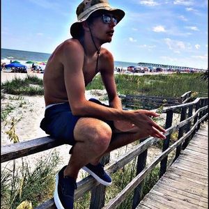 Meet your Posher, Tanner