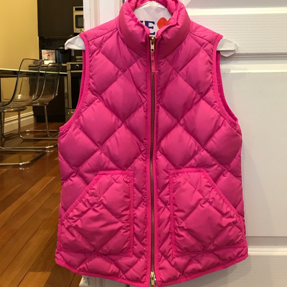 J Crew pink quilted vest (size XS)