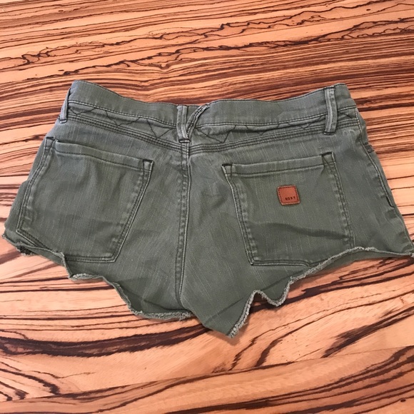 Roxy cut-off denim shorts - Picture 2 of 2