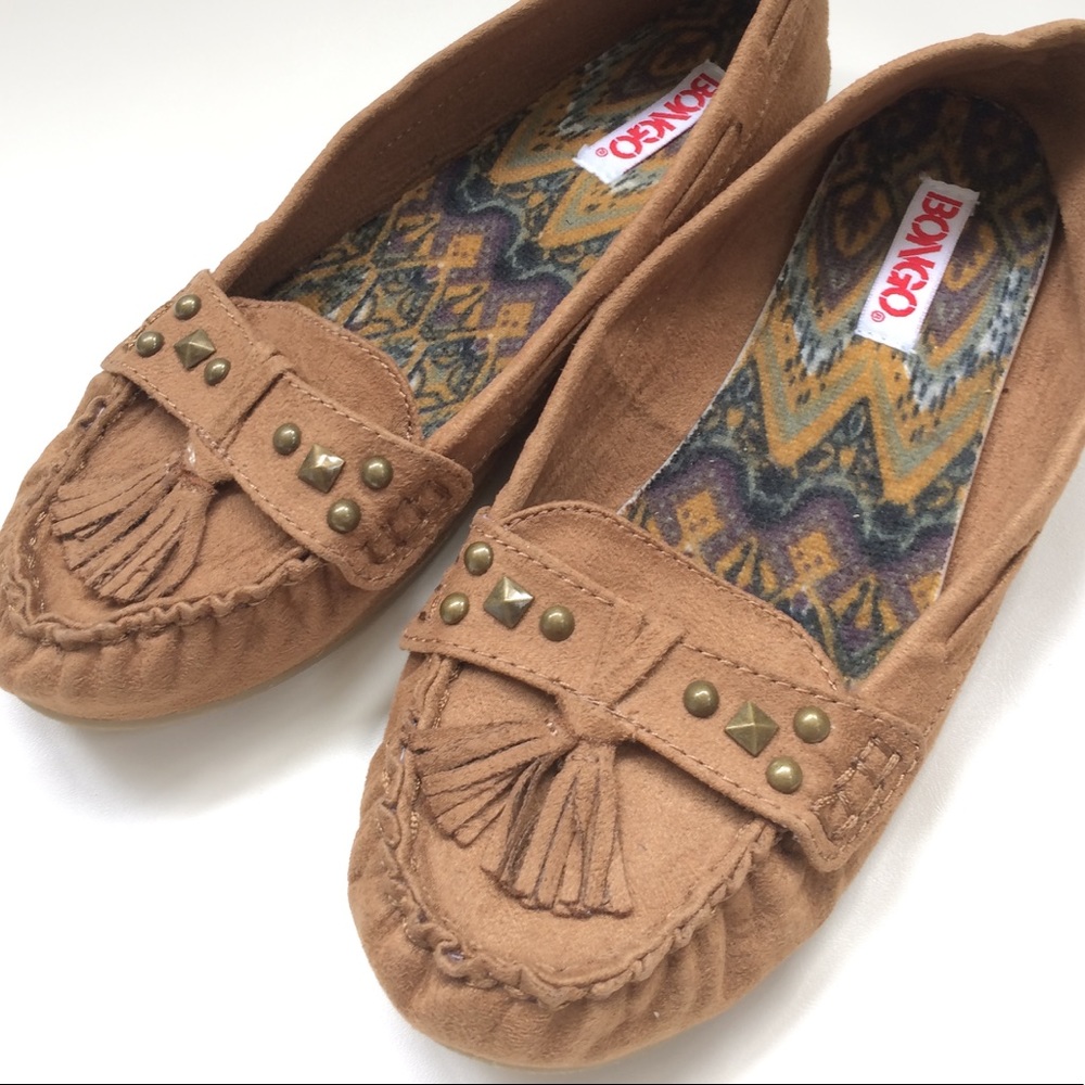Embellished moccasin flats with tassels