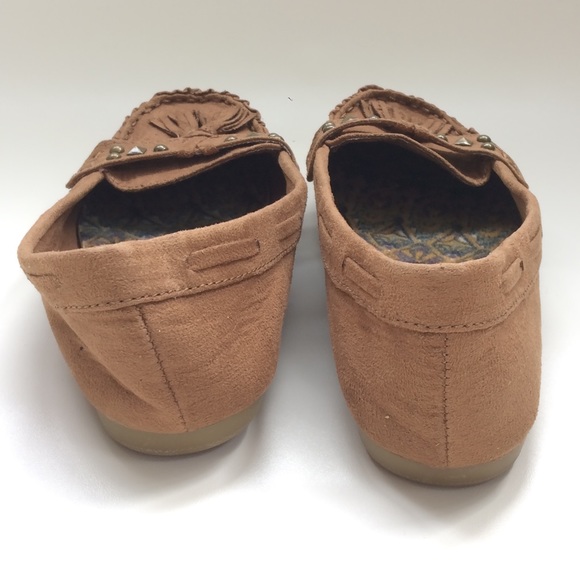 Embellished moccasin flats with tassels - Picture 7 of 8