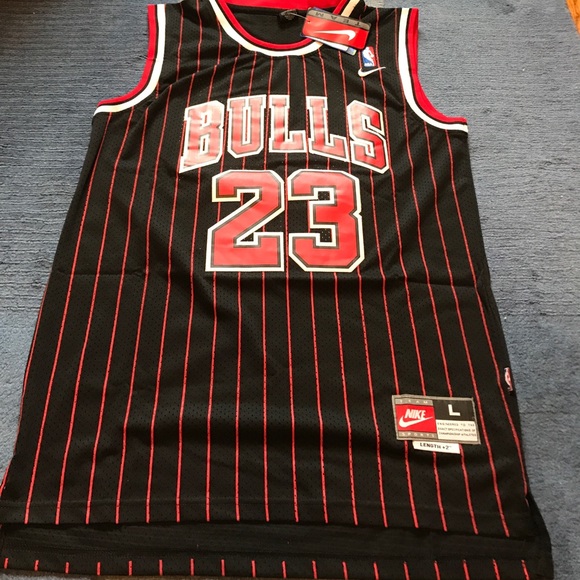 bulls striped jersey