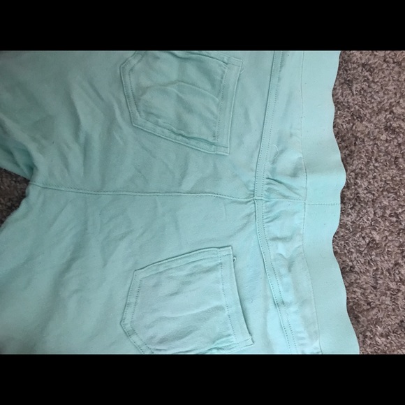 Capri leggings - Picture 3 of 3