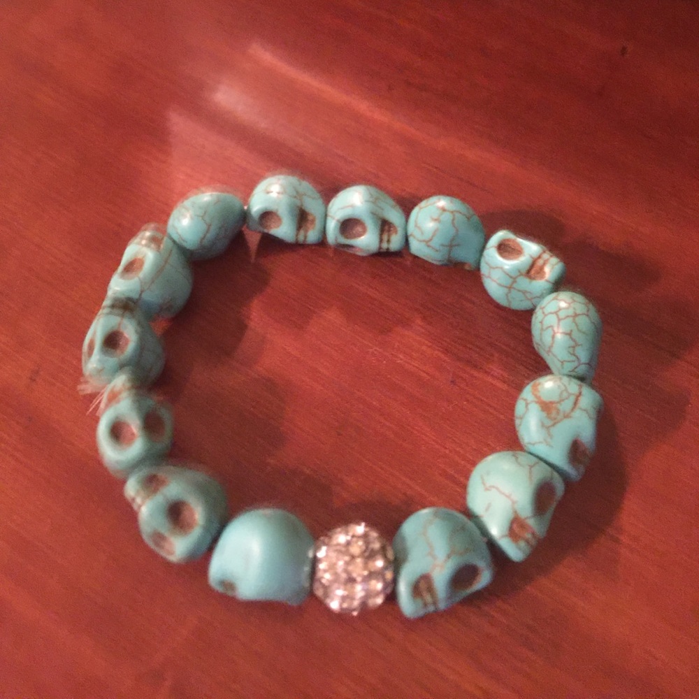 Skull bracelet