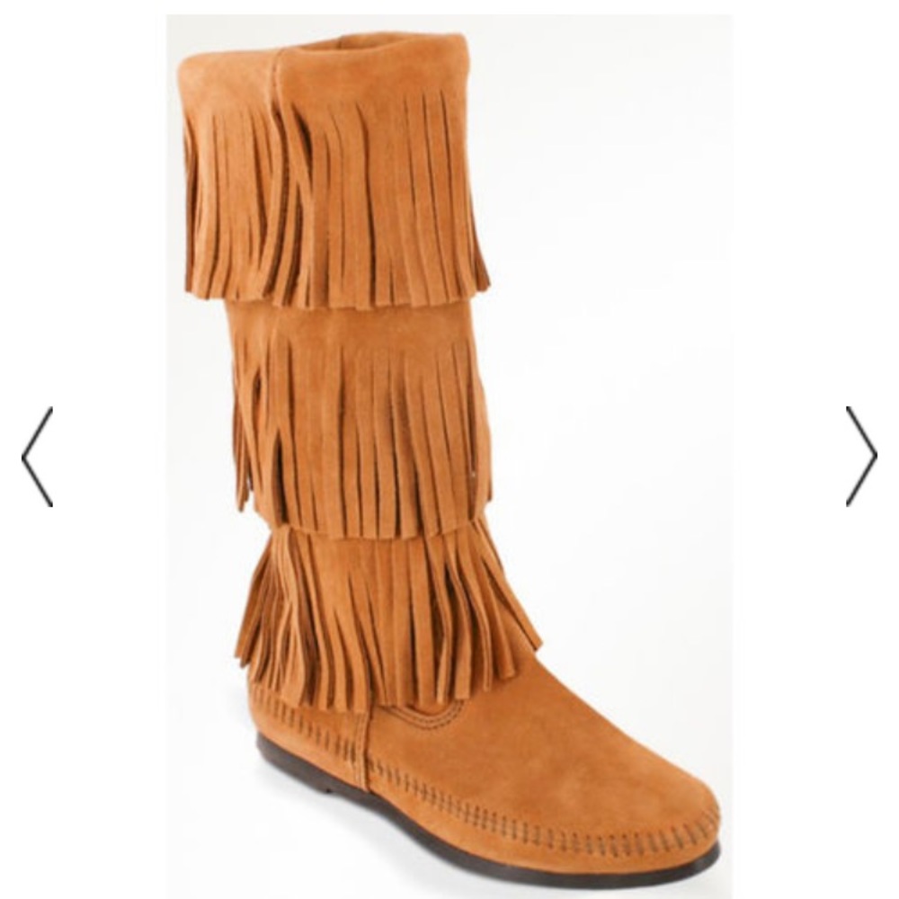Minnetonka fringe boots