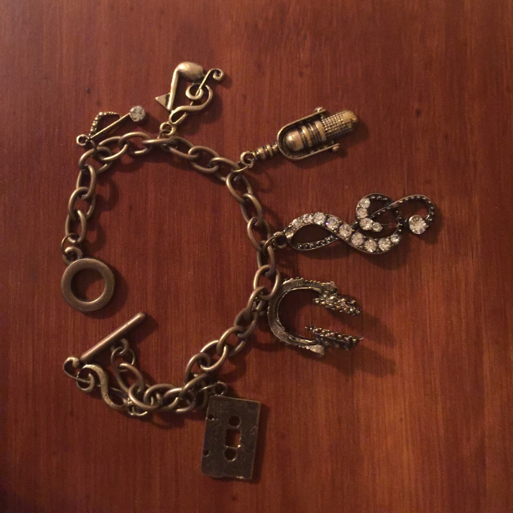 Music bracelet