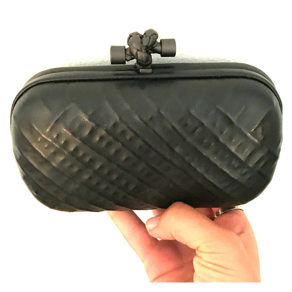 Bottega Veneta Leather Knot Black Clutch