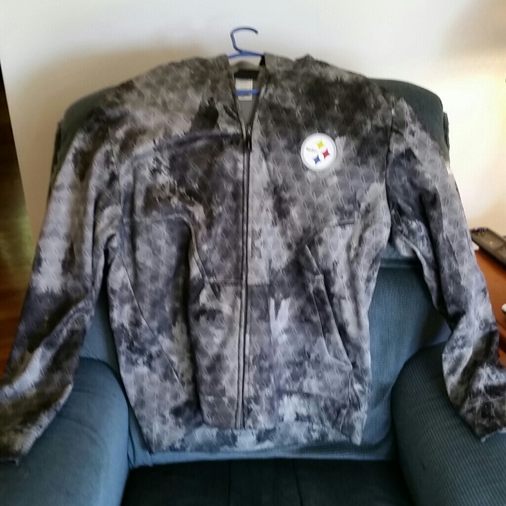 Zip up steelers jacket