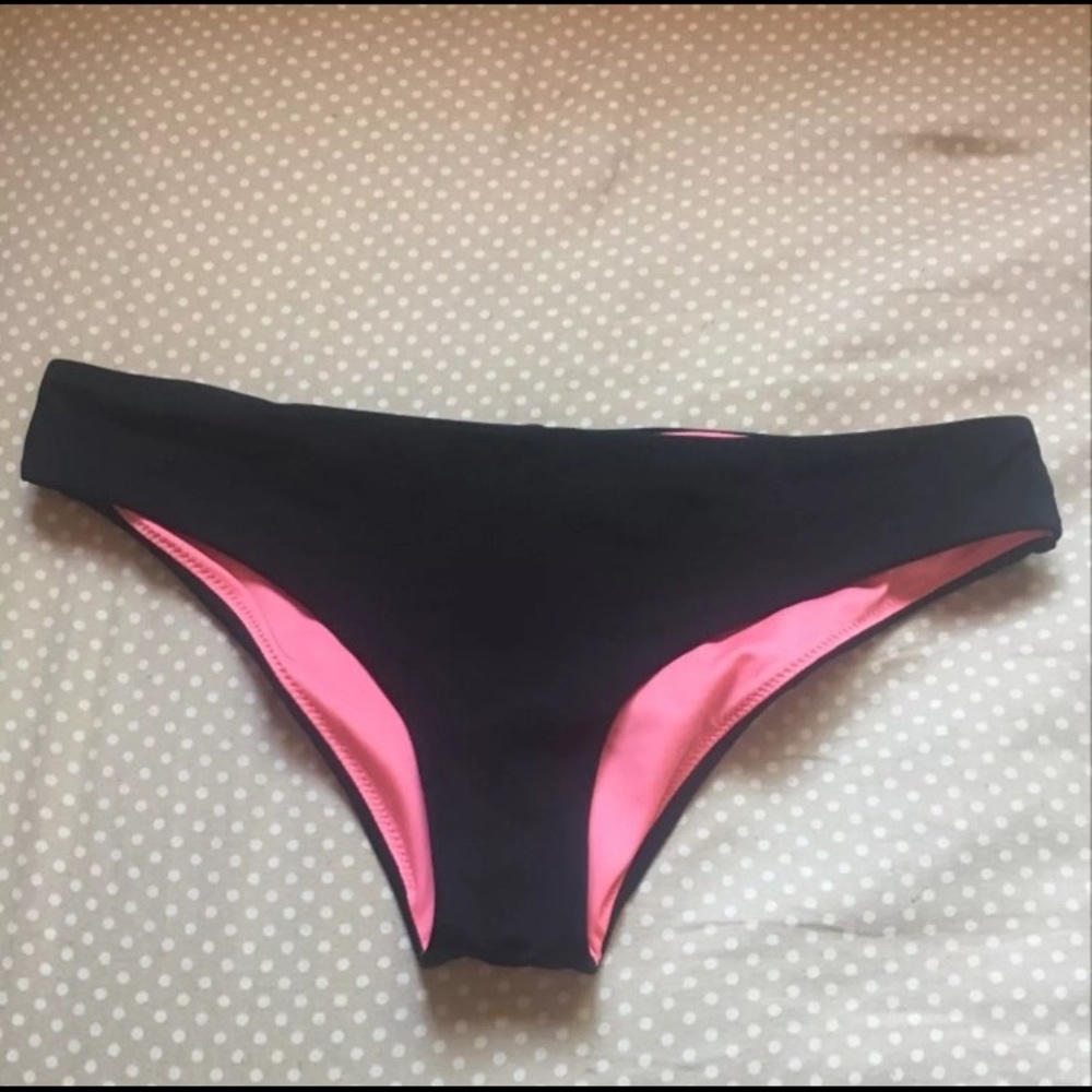 Cheeky Victoria's Secret bikini