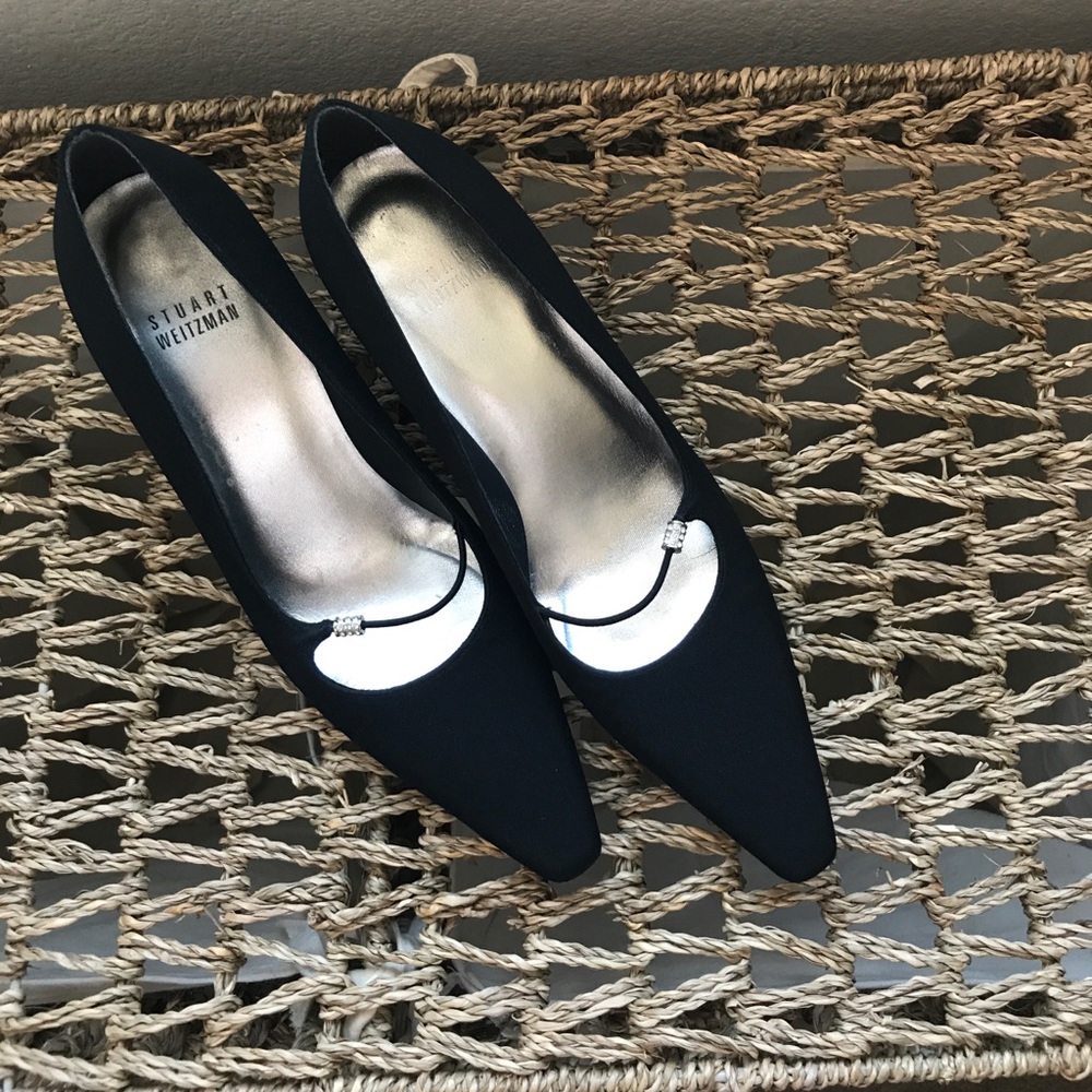 Stuart Weitzman Pump - image 1