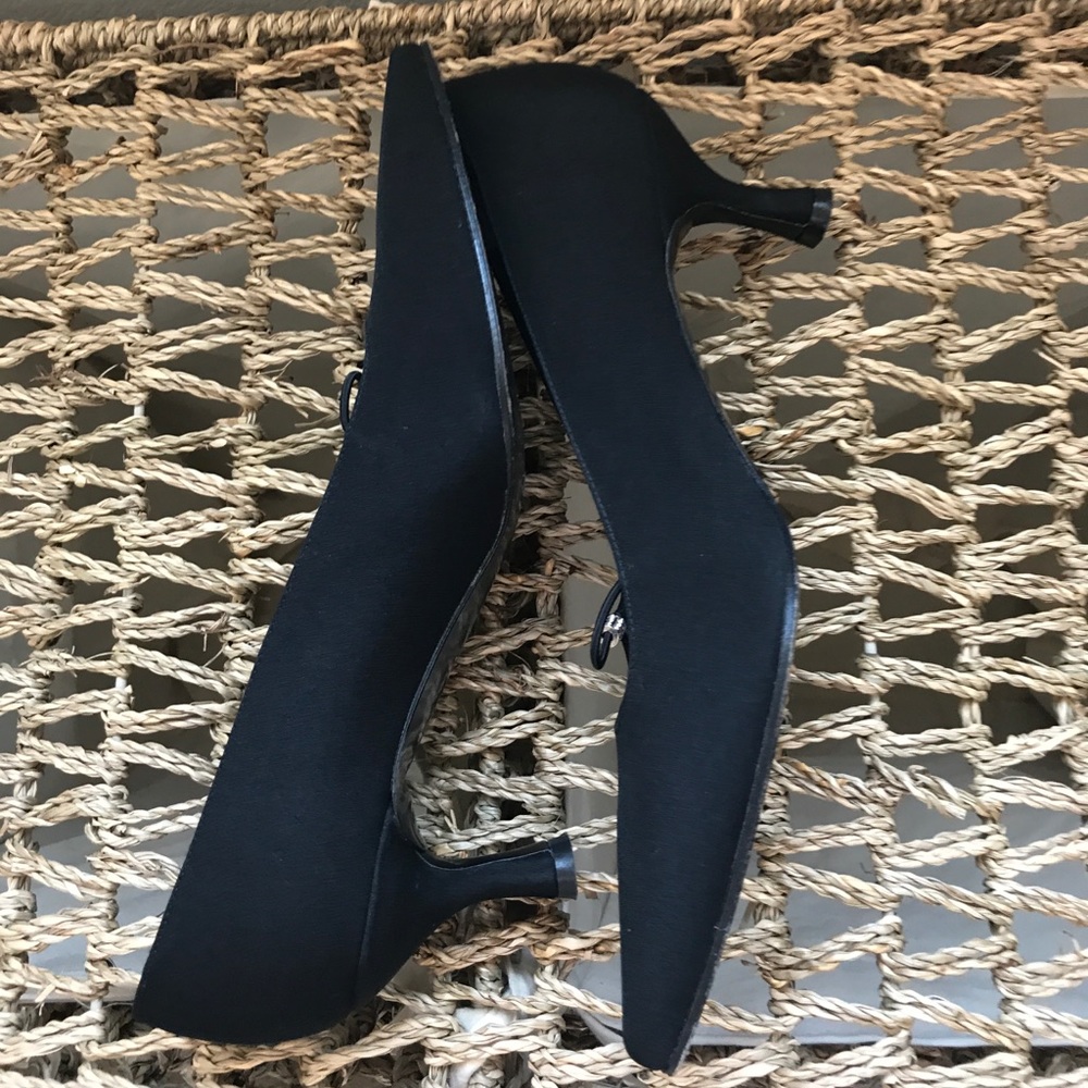 Stuart Weitzman Pump - image 2