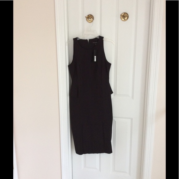 Banana republic bi stretch side peplum sheath 👗 - Picture 5 of 7