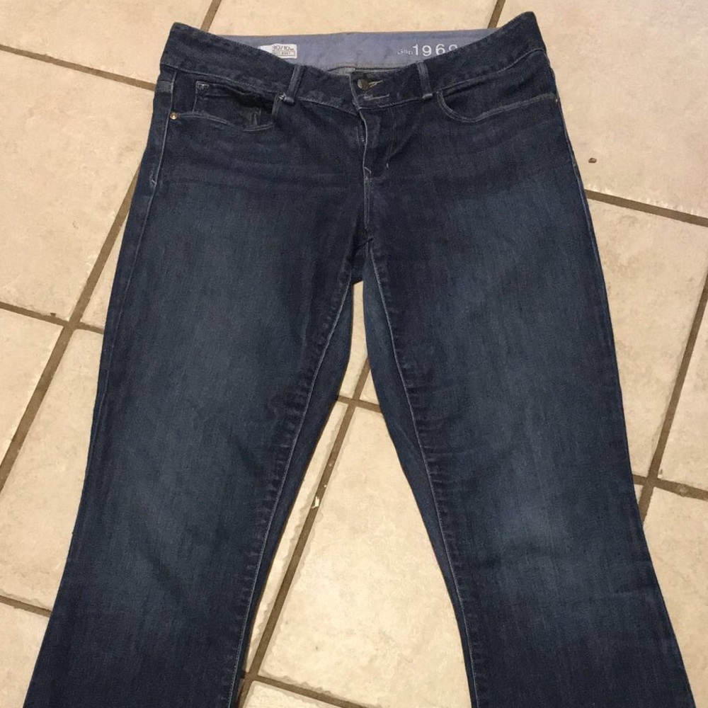 GAP perfect boot jeans! Excellent condition!