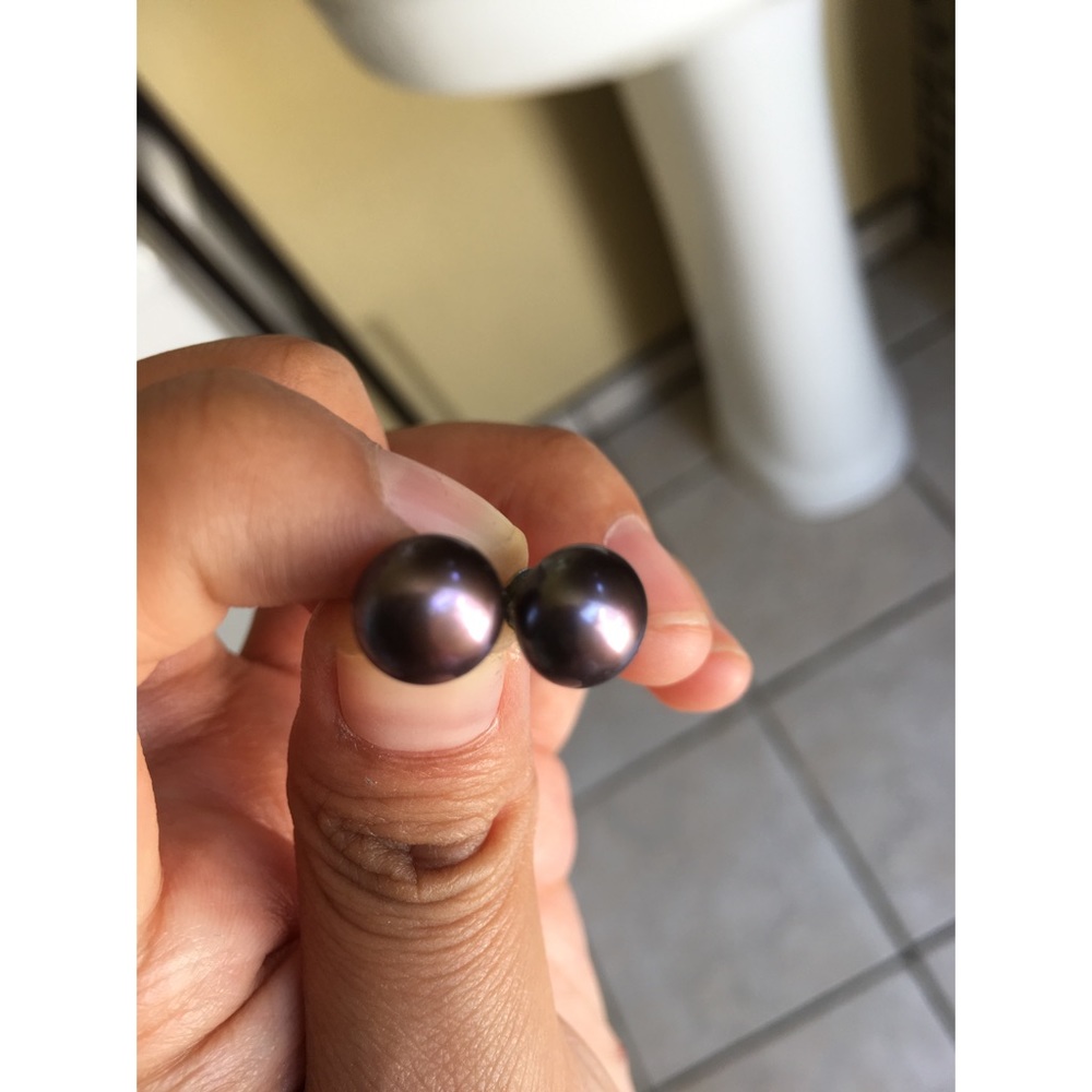 Freshwater pearl earrings