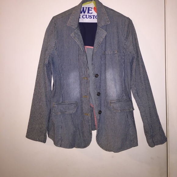 Blazer - Picture 1 of 6