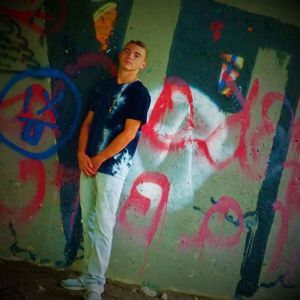 Meet your Posher, Brady