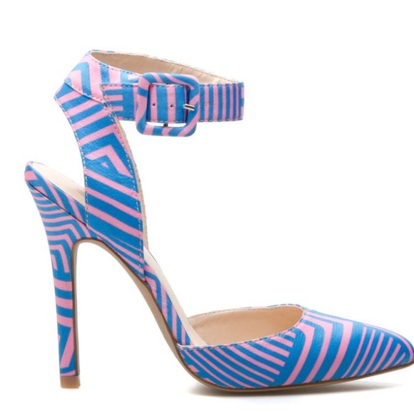 Shoe Dazzle Shoes - 🎀Madison by Shoe Dazzle Cindy Heels Pink Blue 6.5