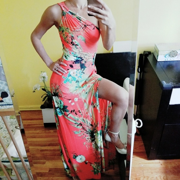 🛑SOLD🛑Floral high slit maxi dress - Picture 2 of 5