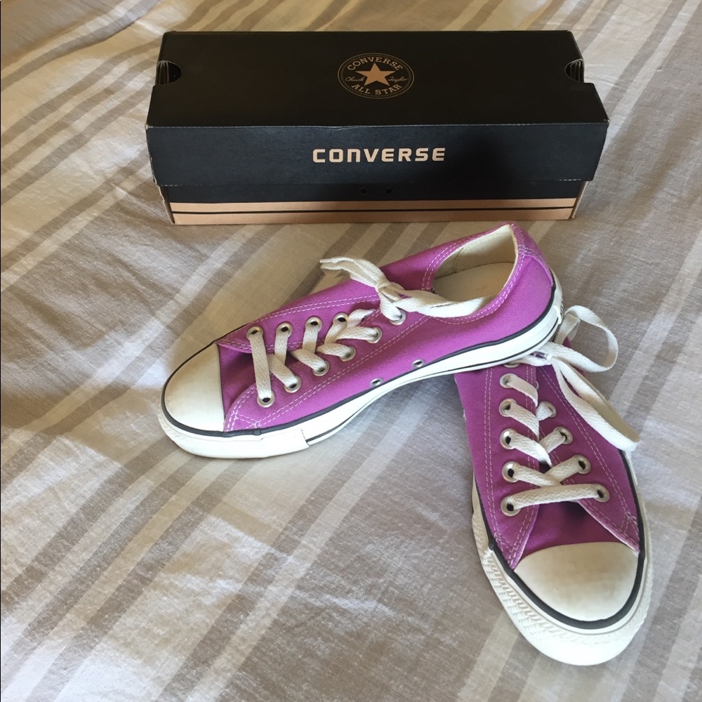 Barely worn Converse