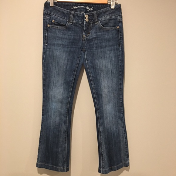 American Eagle Outfitters Denim - American Eagle Artist Flare Stretch Size 0 Short