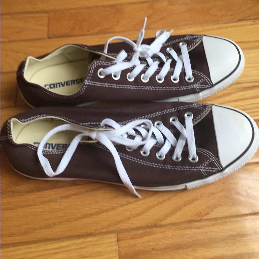 Converse All Stars Lo Tops Brown