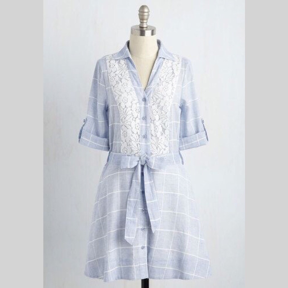 "Welcome guest" lace detail dress