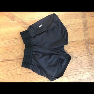 Lululemon Athletica short