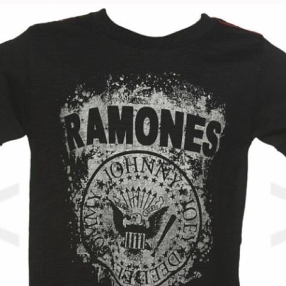 RAMONES OFFICIAL FAD OUT tshirt - Picture 2 of 5