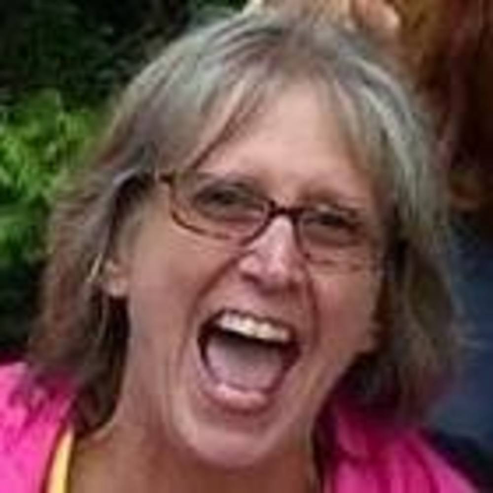 Meet your Posher, Debbie