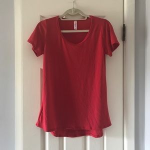 BNWOT XXS Red Solid Classic T