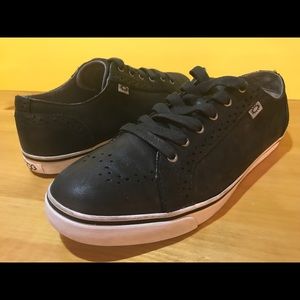 Men's Size 12 Black Casual Ugg Shoes