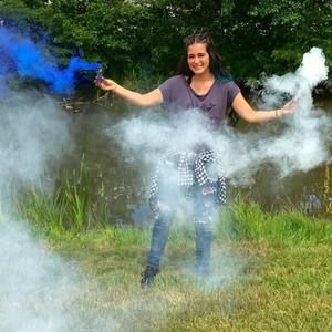 Meet your Posher, Makayla