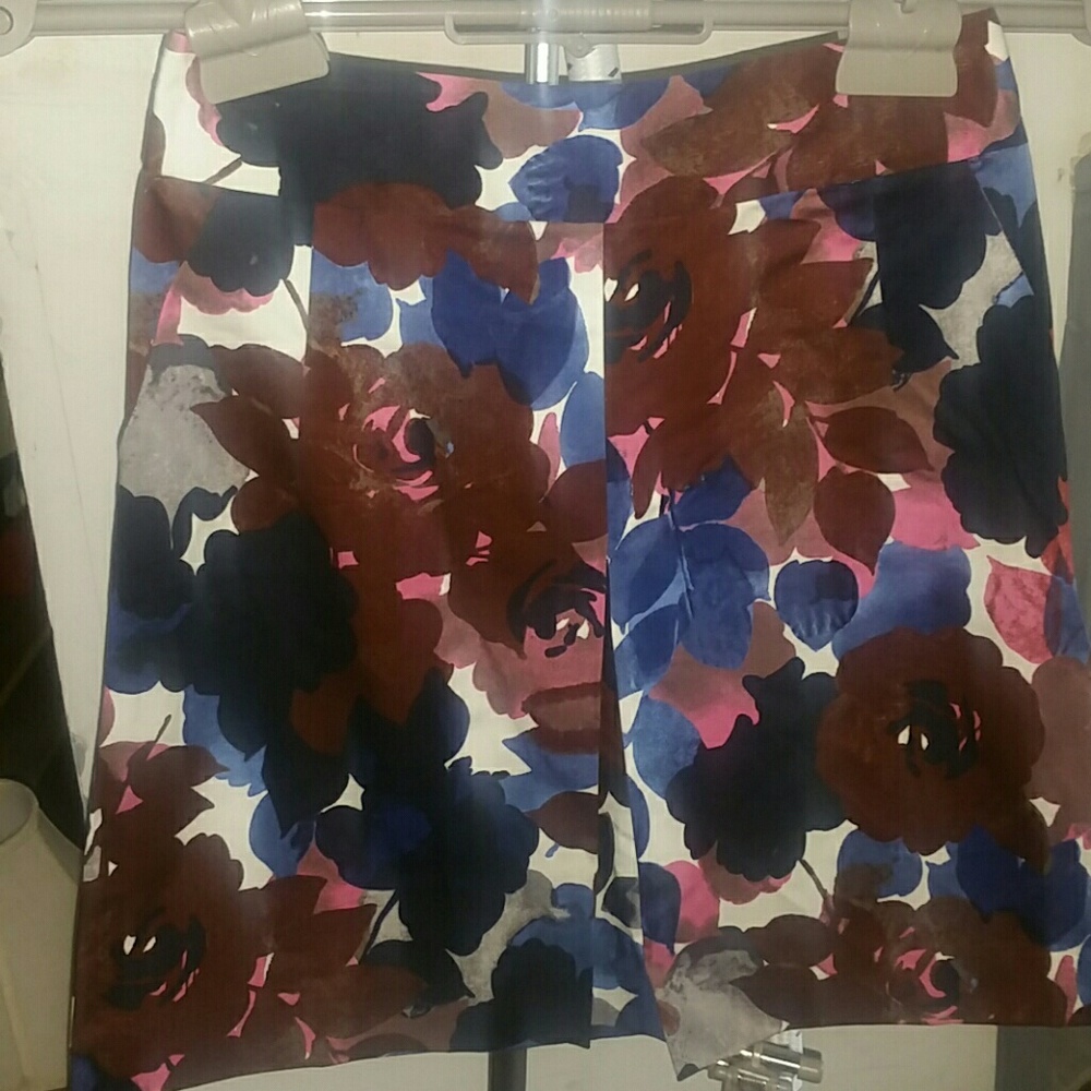 Brand New Print Mini Skirt