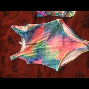 Tie dye bodysuit !