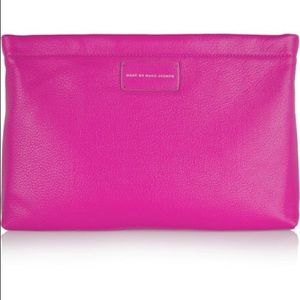 ⚡️FINAL SALE⚡️Marc Jacobs Hot Pink Leather Clutch