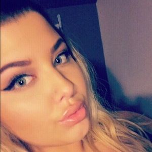 Meet your Posher, Gina