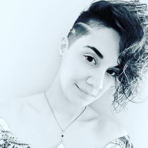 Meet your Posher, Marissa