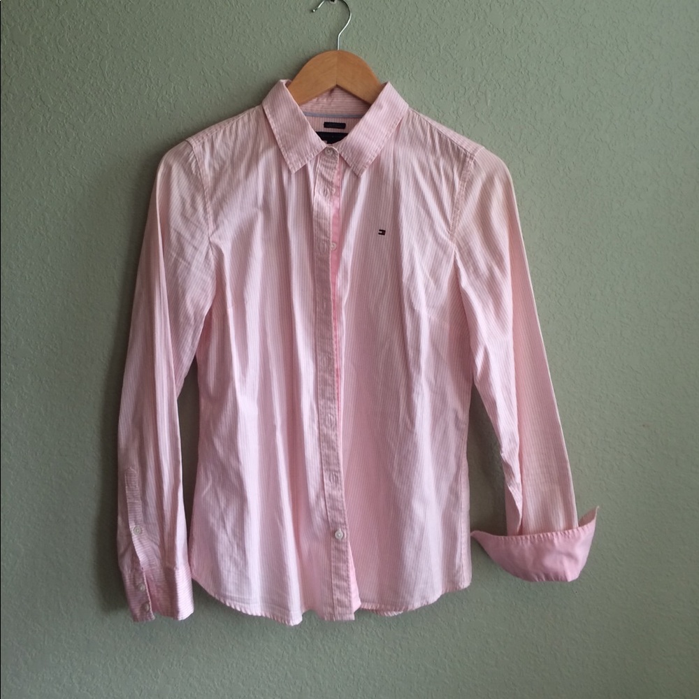 Pink and white button up. Tommy Hilfiger. Size M.